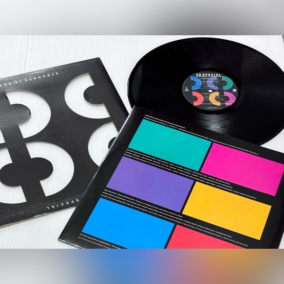 Vintage 38 Special Strength In Numbers Vinyl Record Album Original - Picture 3 of 3